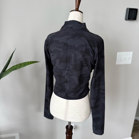 Lululemon 🍋All Aligned Mock Neck Long Sleeve Shirt
Hideaway Camo Deep Coal Multi - Picture 8 of 8